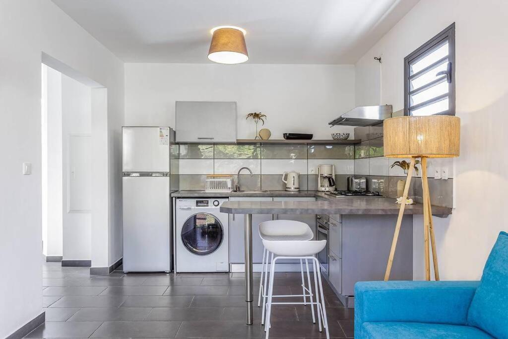 Corail - Maison 2 Chambres A 50 M De La Plage De L'Etang-Sale-Les-Bains Esterno foto